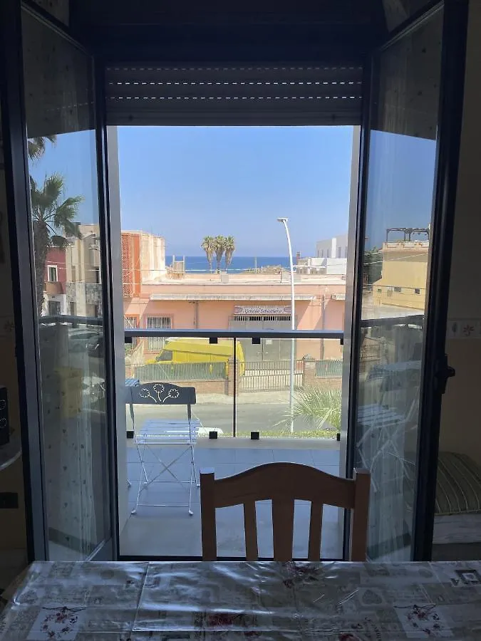 Geltrude Apartment Avola