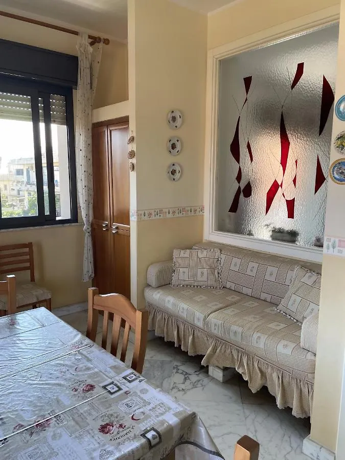 Geltrude Apartment Avola