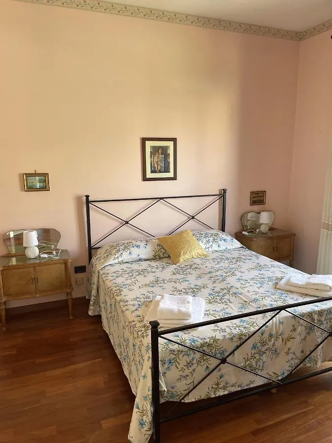 Geltrude Apartment Avola