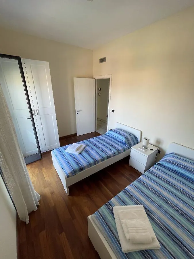 Geltrude Apartment Avola
