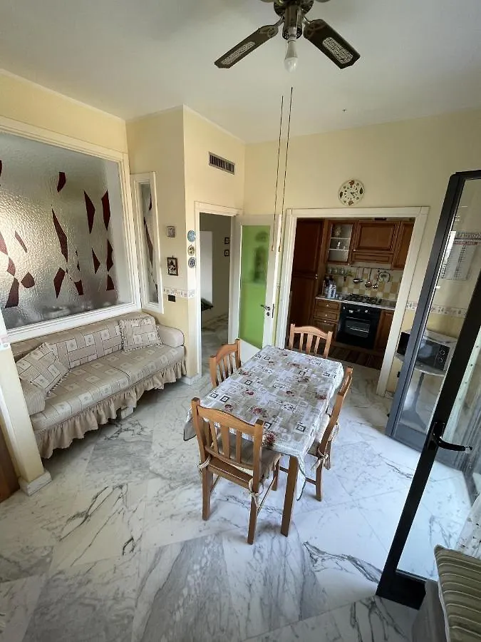 Geltrude Apartment Avola