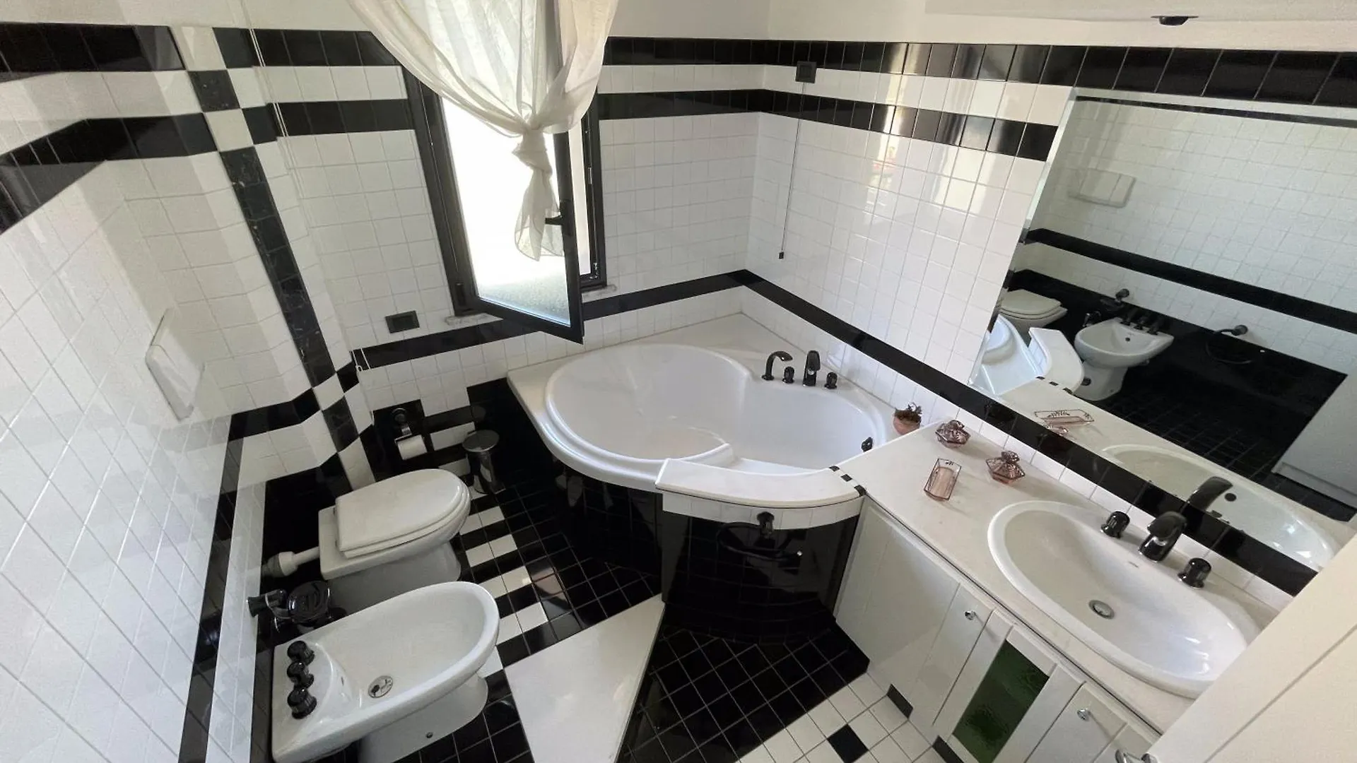 Geltrude Apartment Avola